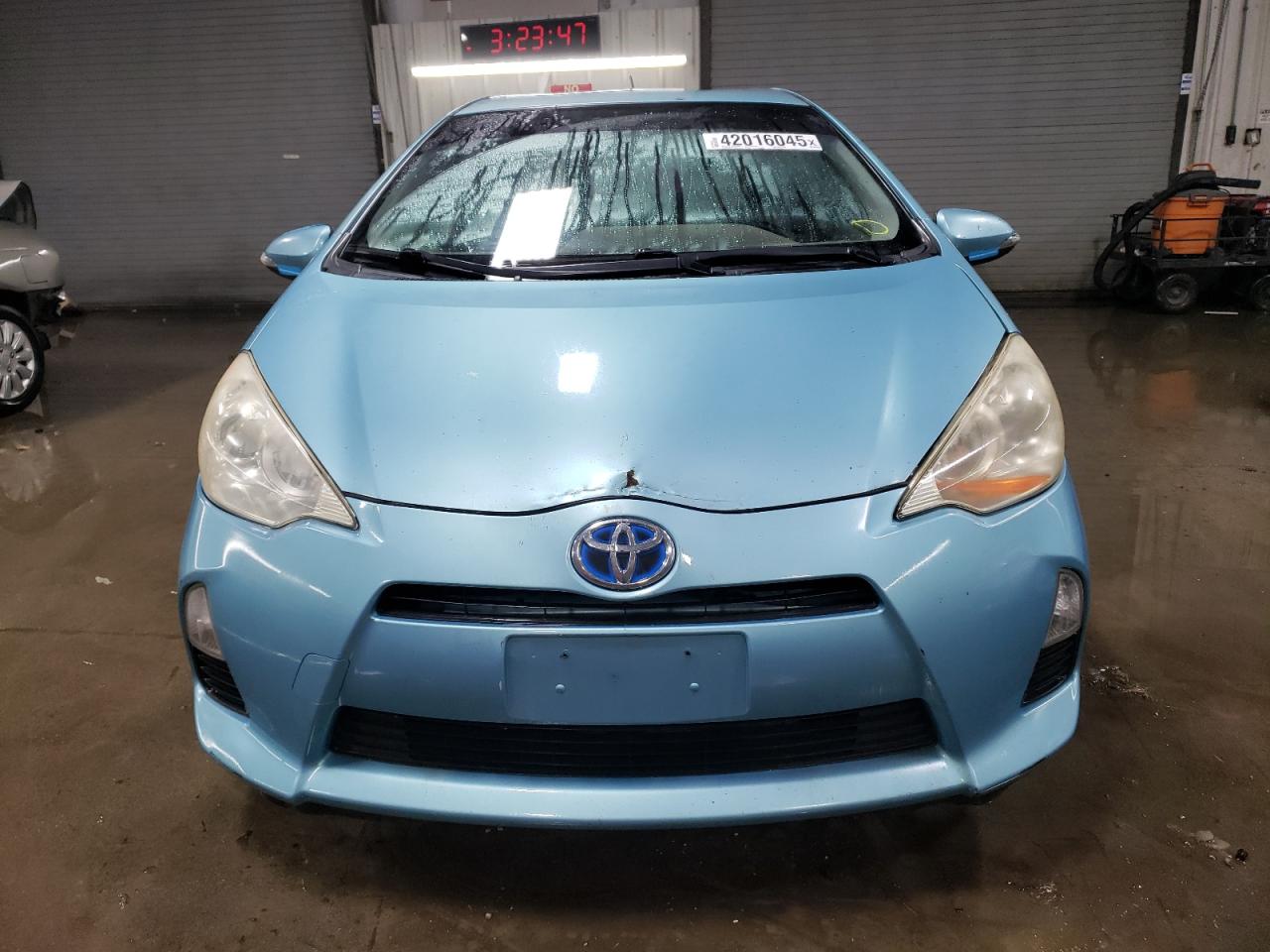 2014 Toyota Prius - Image 5