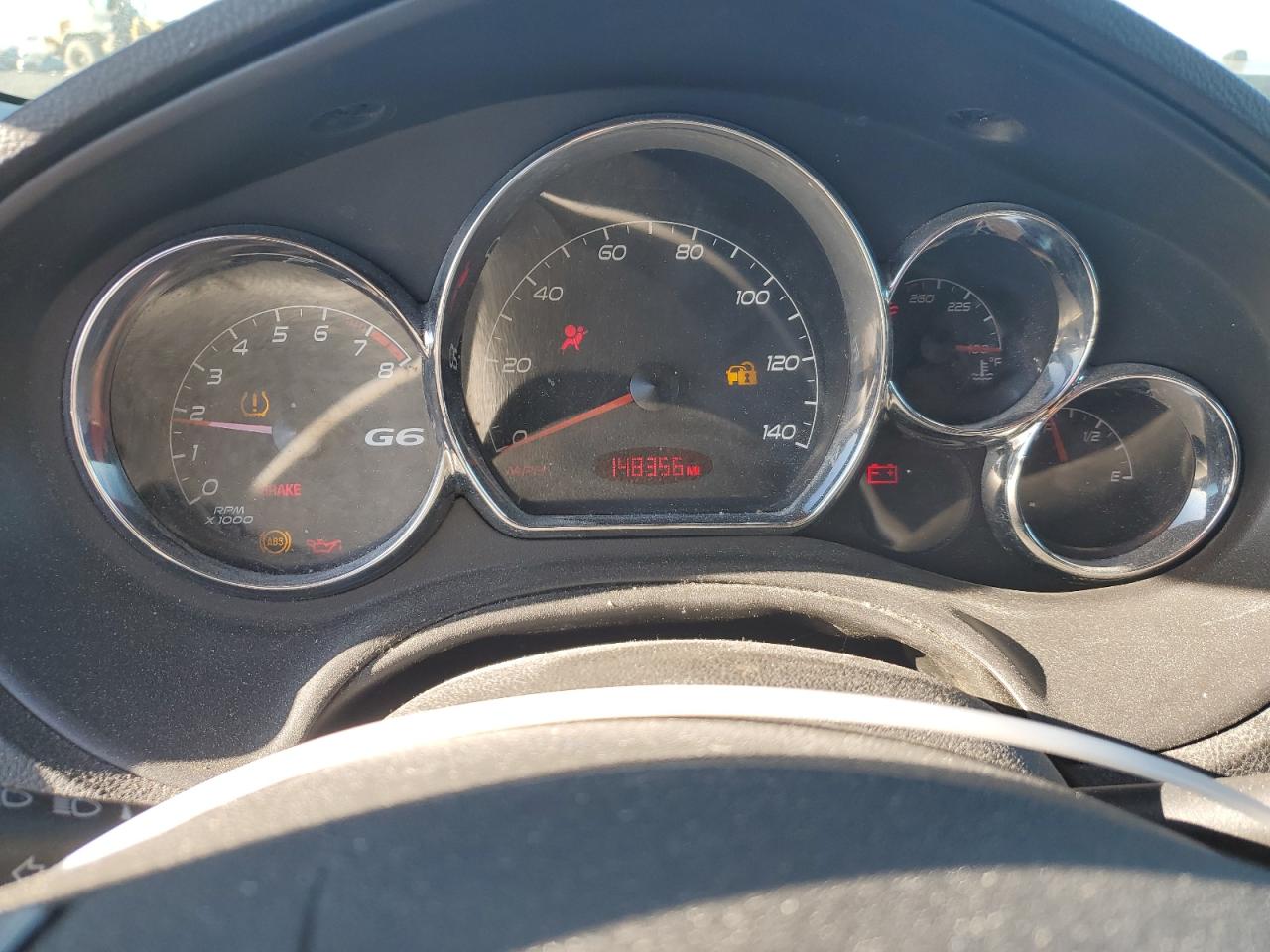 2009 Pontiac G6 - Image 9