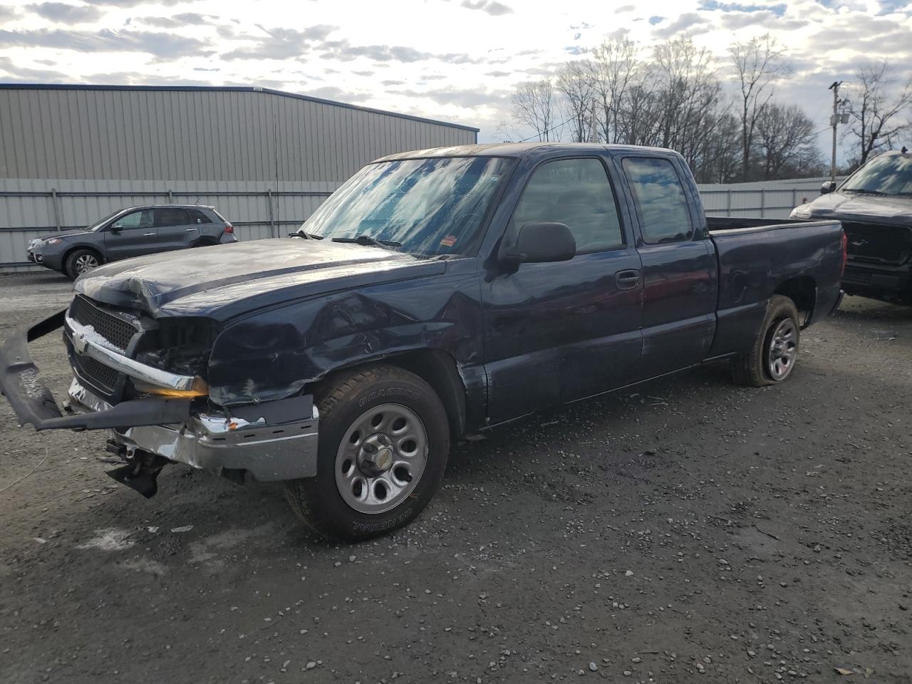 2005 Chevrolet Silverado - Image 1