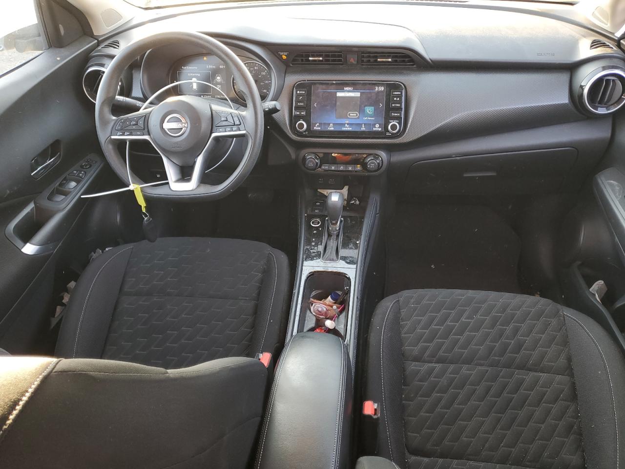 2022 Nissan Kicks - Image 8