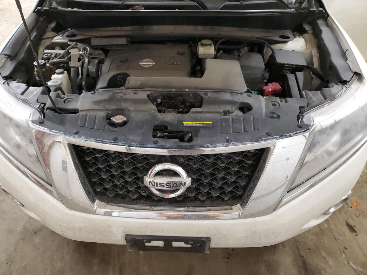 2014 Nissan Pathfinder - Image 13