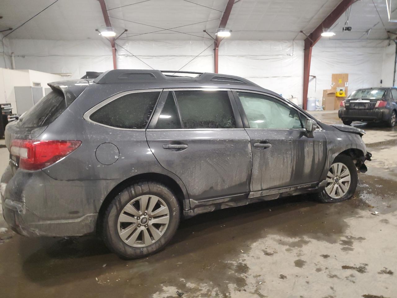 2019 Subaru Outback - Image 3
