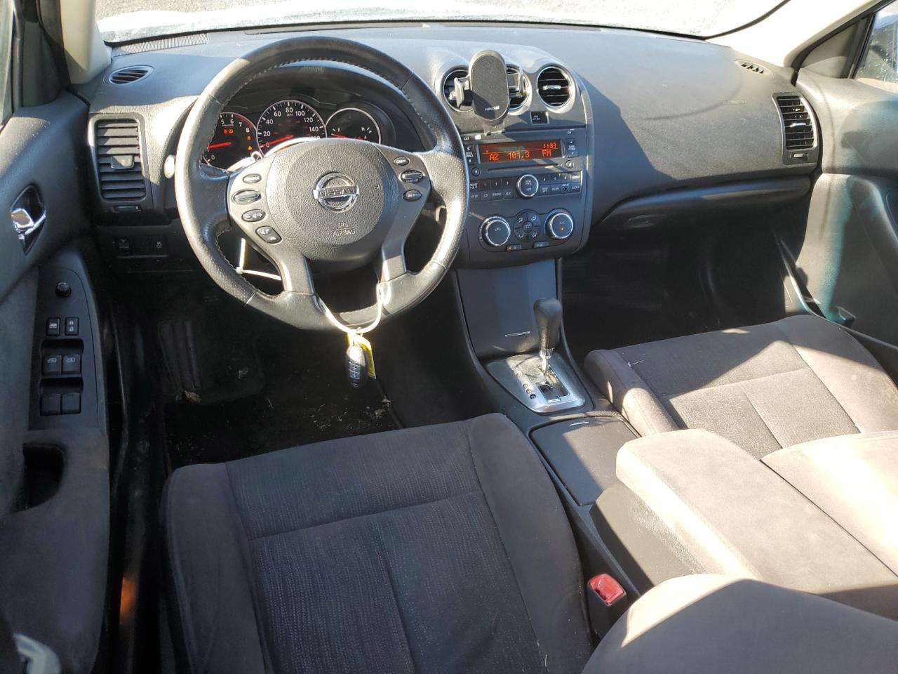 2012 Nissan Altima - Image 8