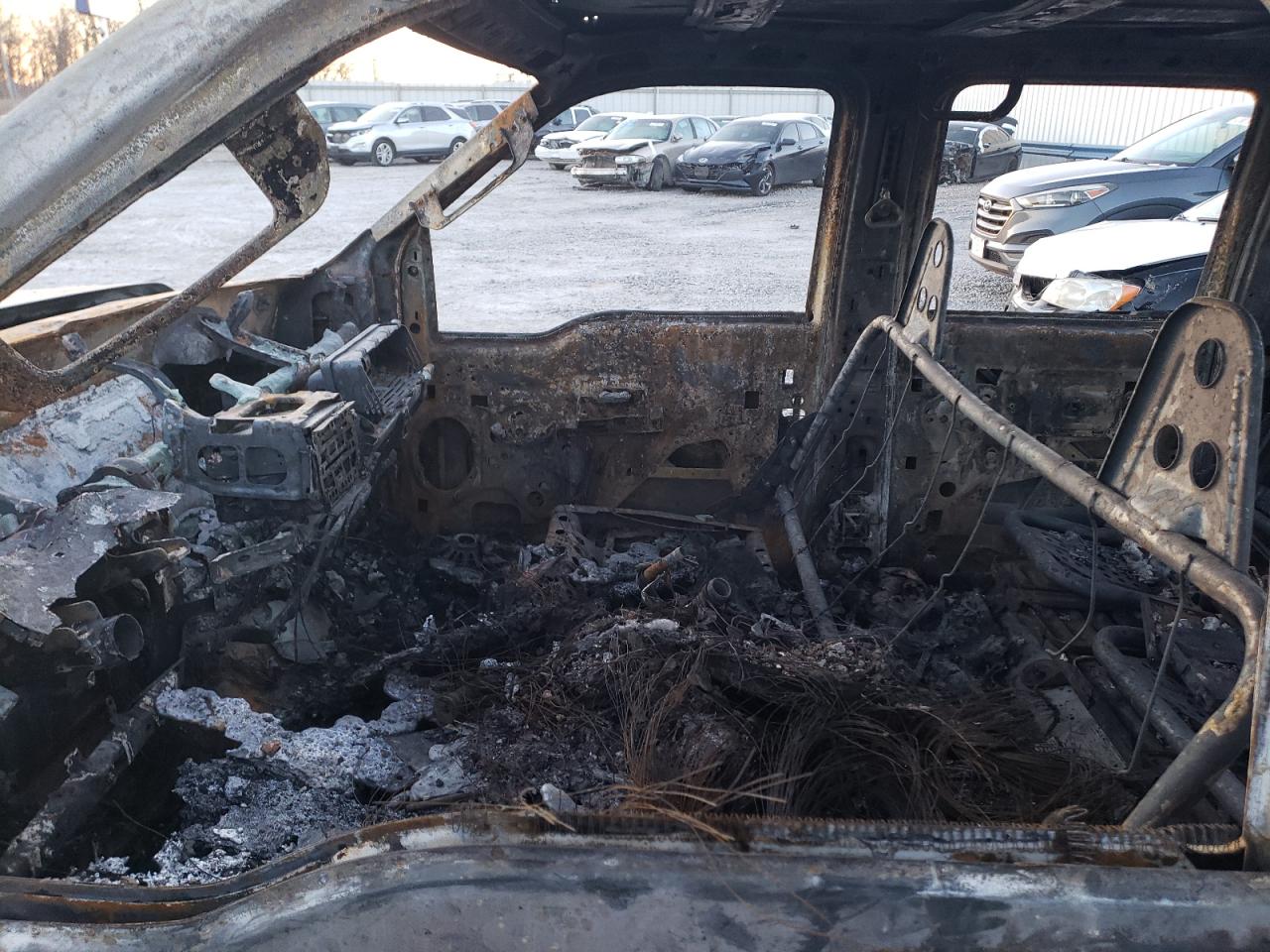 2008 Ford F350 - Image 7