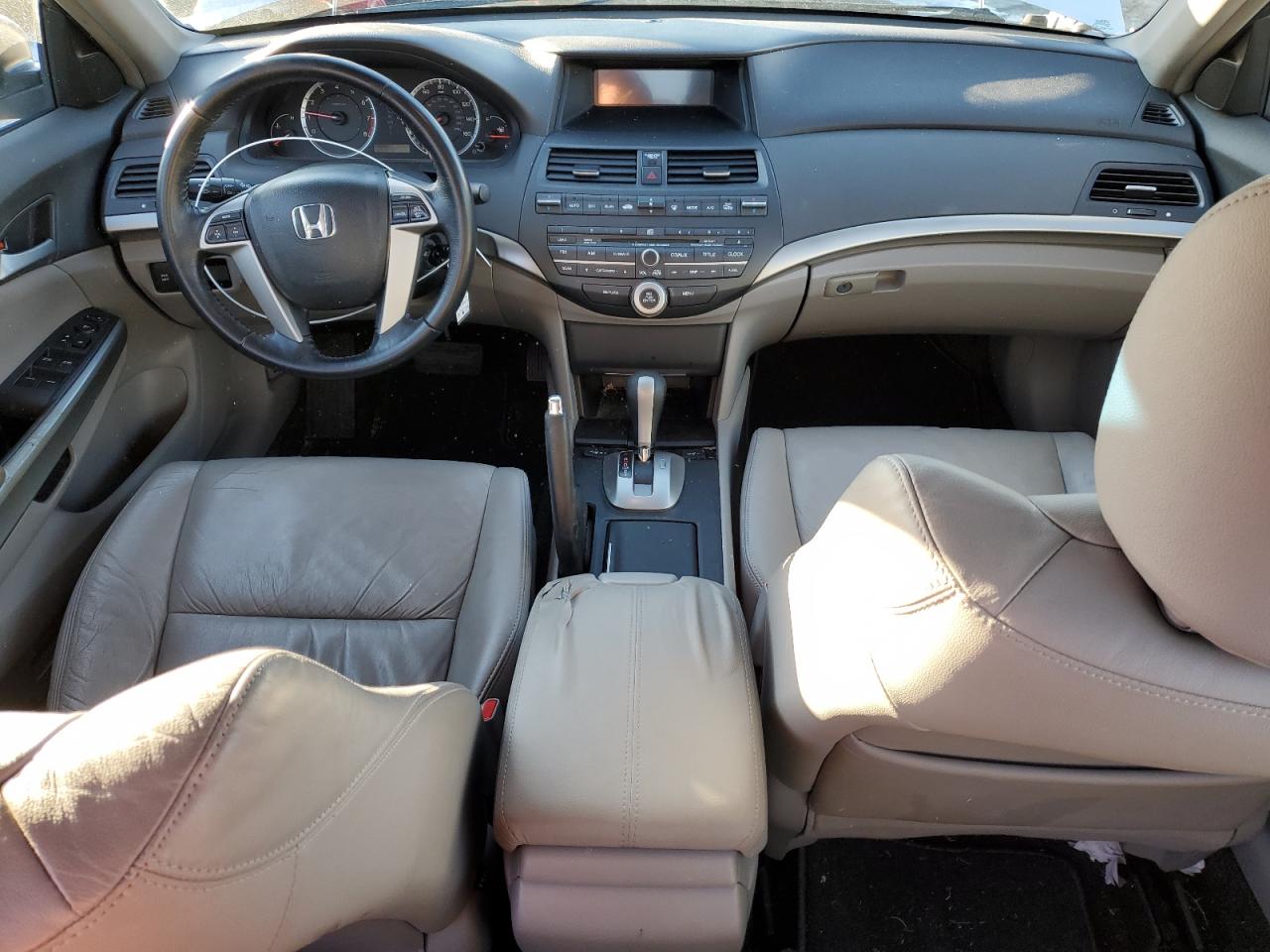 2009 Honda Accord - Image 8
