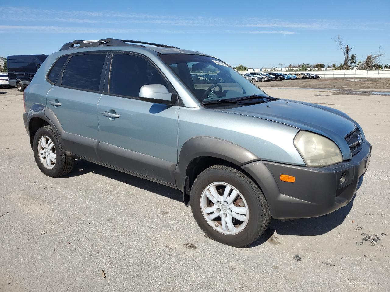 2006 Hyundai Tucson - Image 4