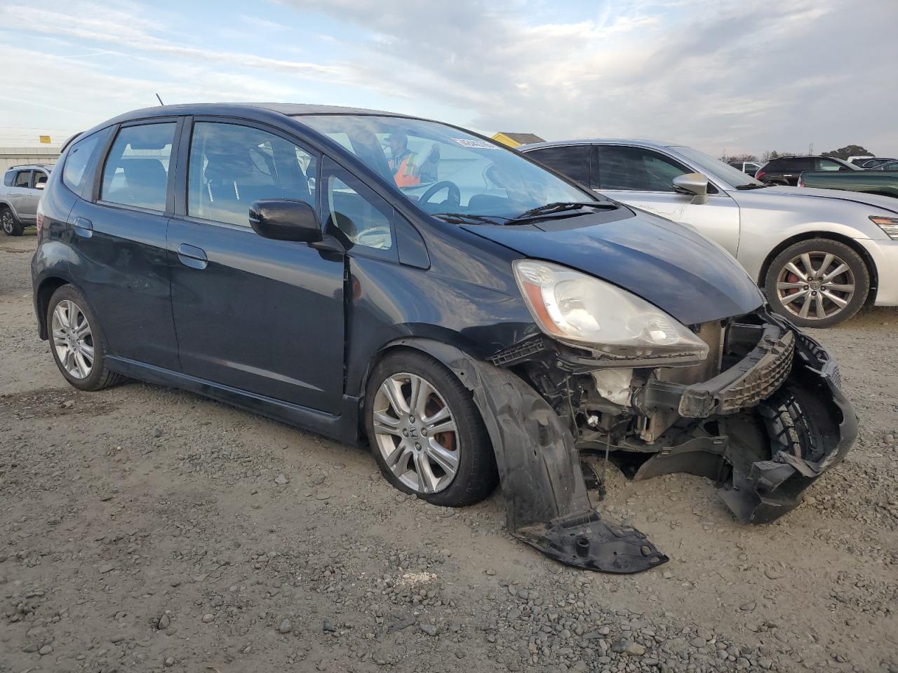 2011 Honda Fit - Image 4