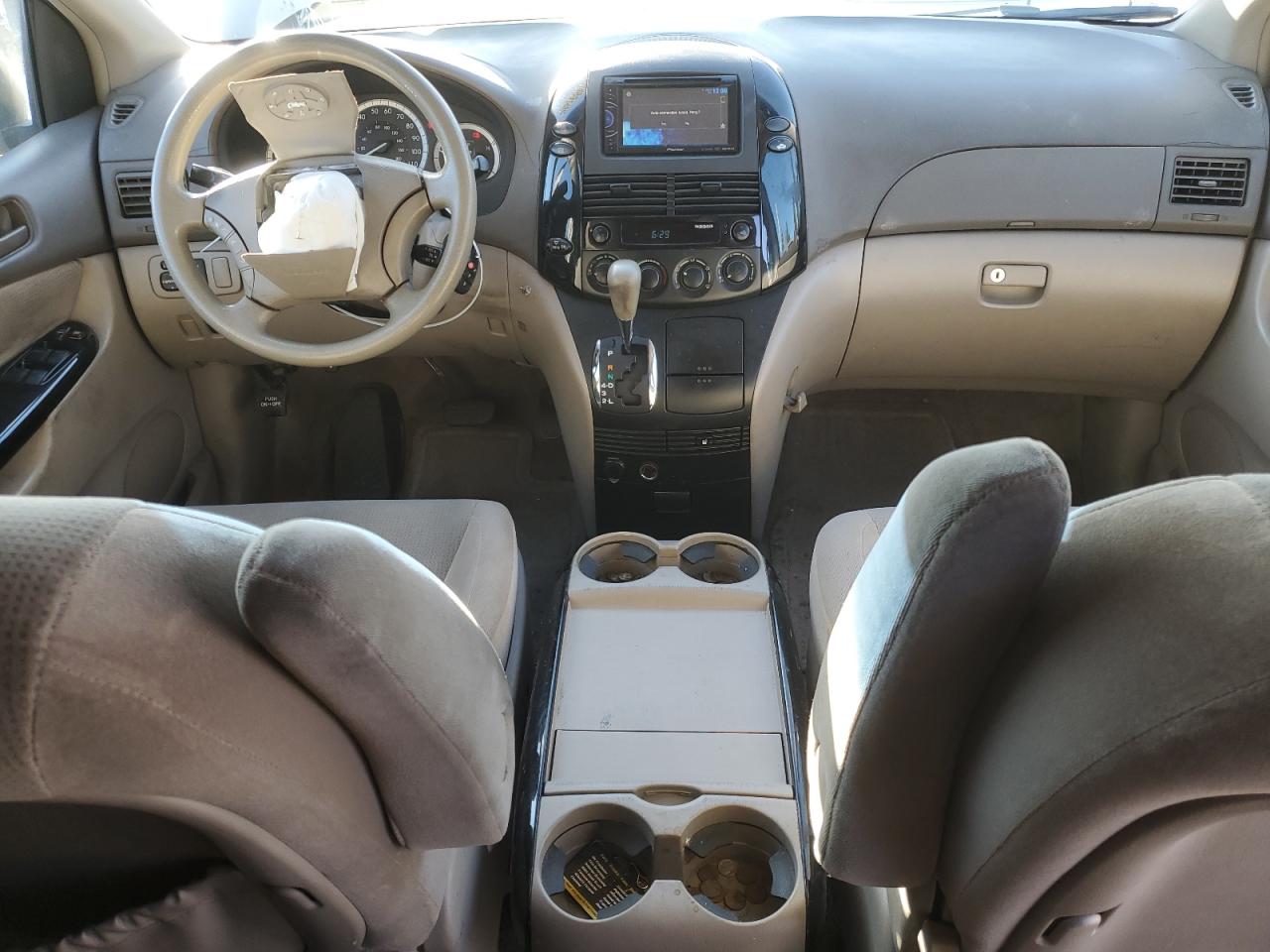 2005 Toyota Sienna - Image 8