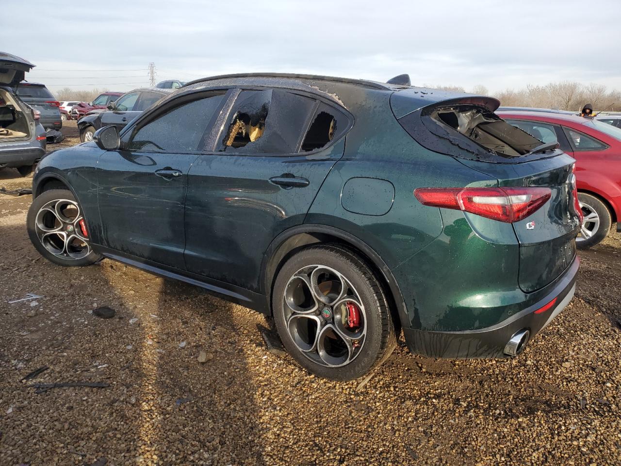 2019 Alfa Romeo Stelvio - Image 2