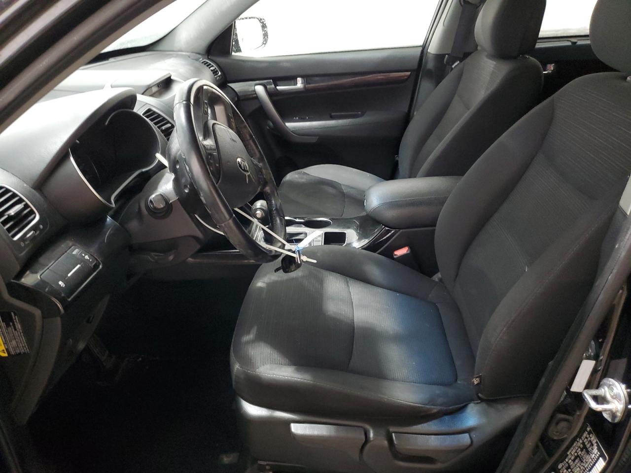 2014 Kia Sorento - Image 7