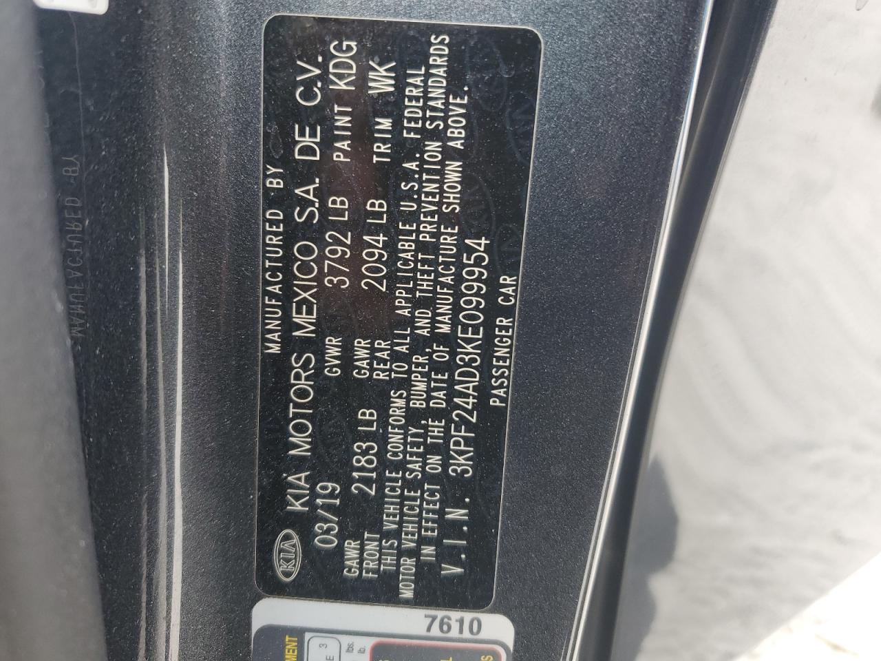 2019 Kia Forte - Image 12