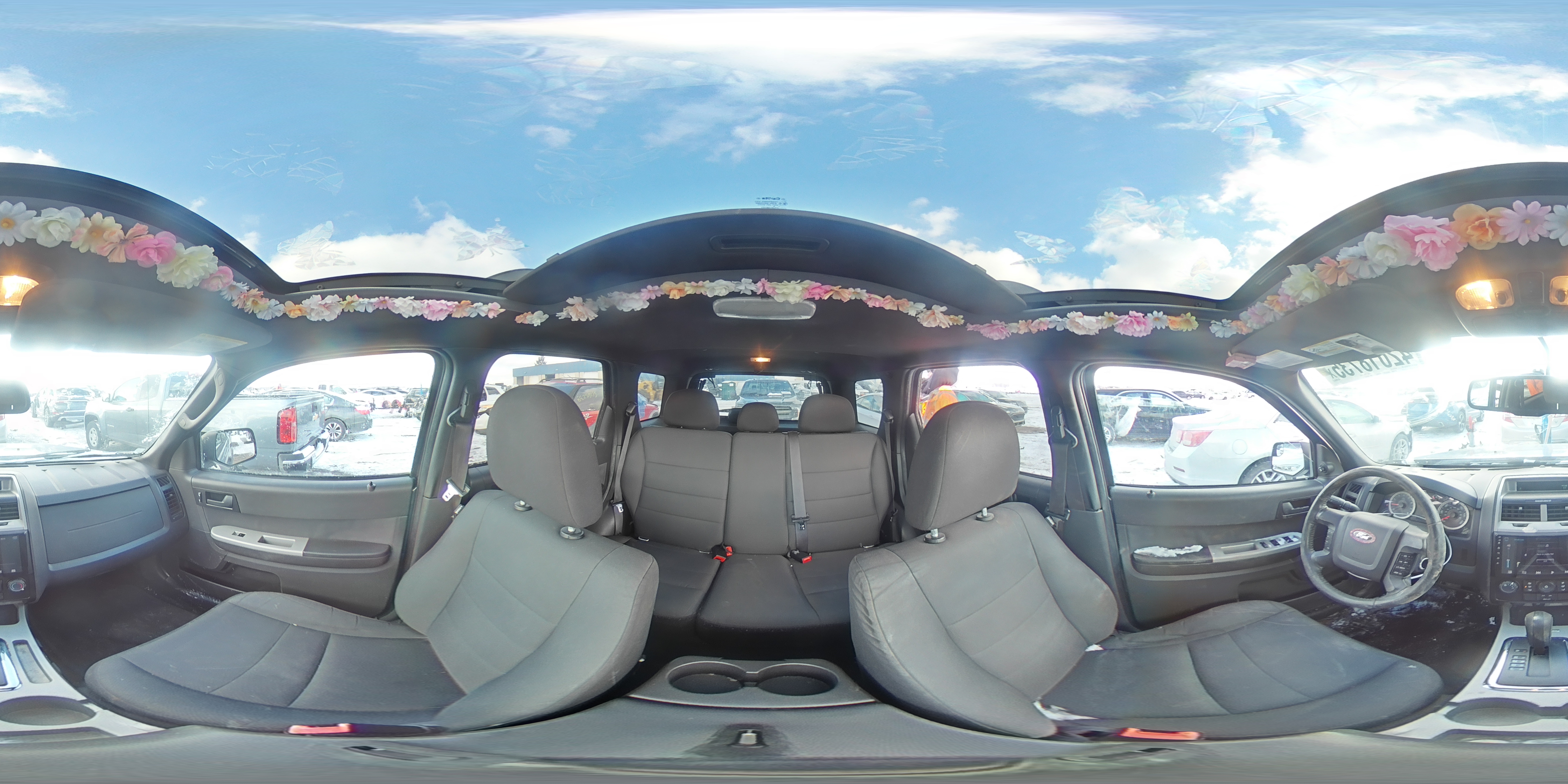 2011 Ford Escape - Image 12
