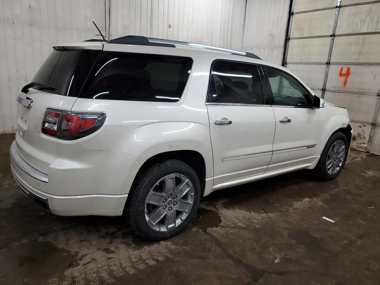 2014 GMC Acadia - Image 3