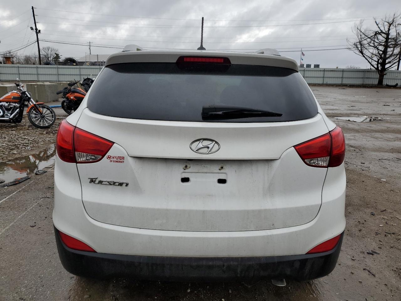2015 Hyundai Tucson - Image 6