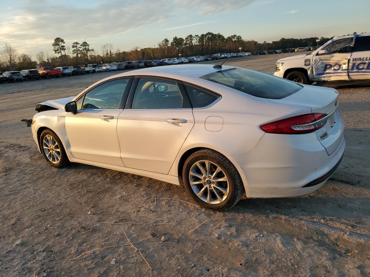 2017 Ford Fusion - Image 2