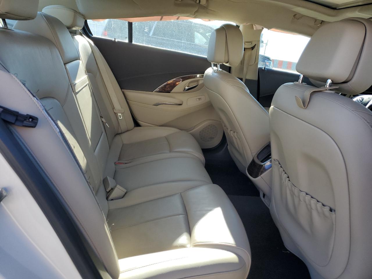 2014 Buick LaCrosse - Image 10