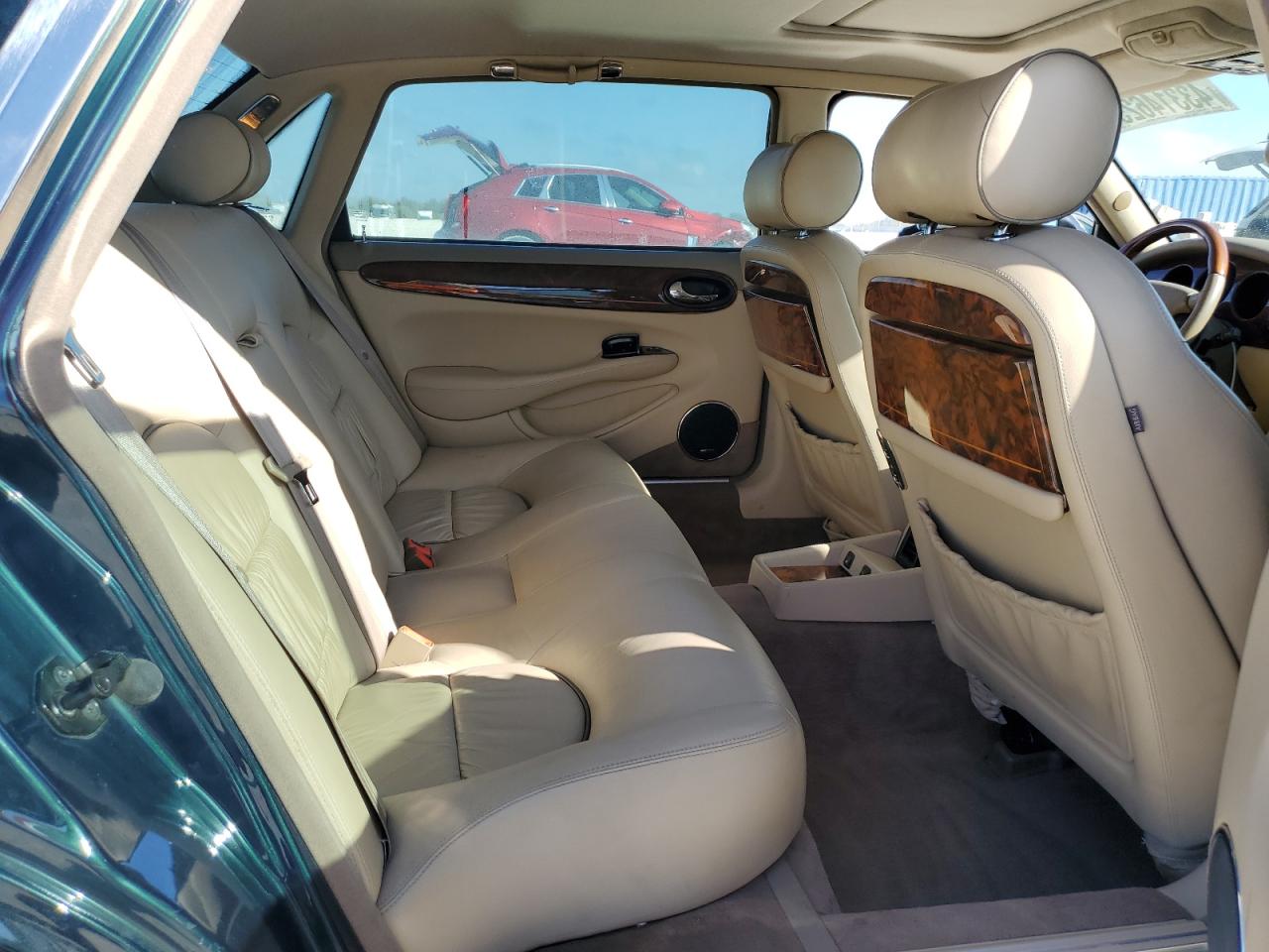 2001 Jaguar Vandenplas VIN: SAJDA24C51LF38566 Lot: 43314625