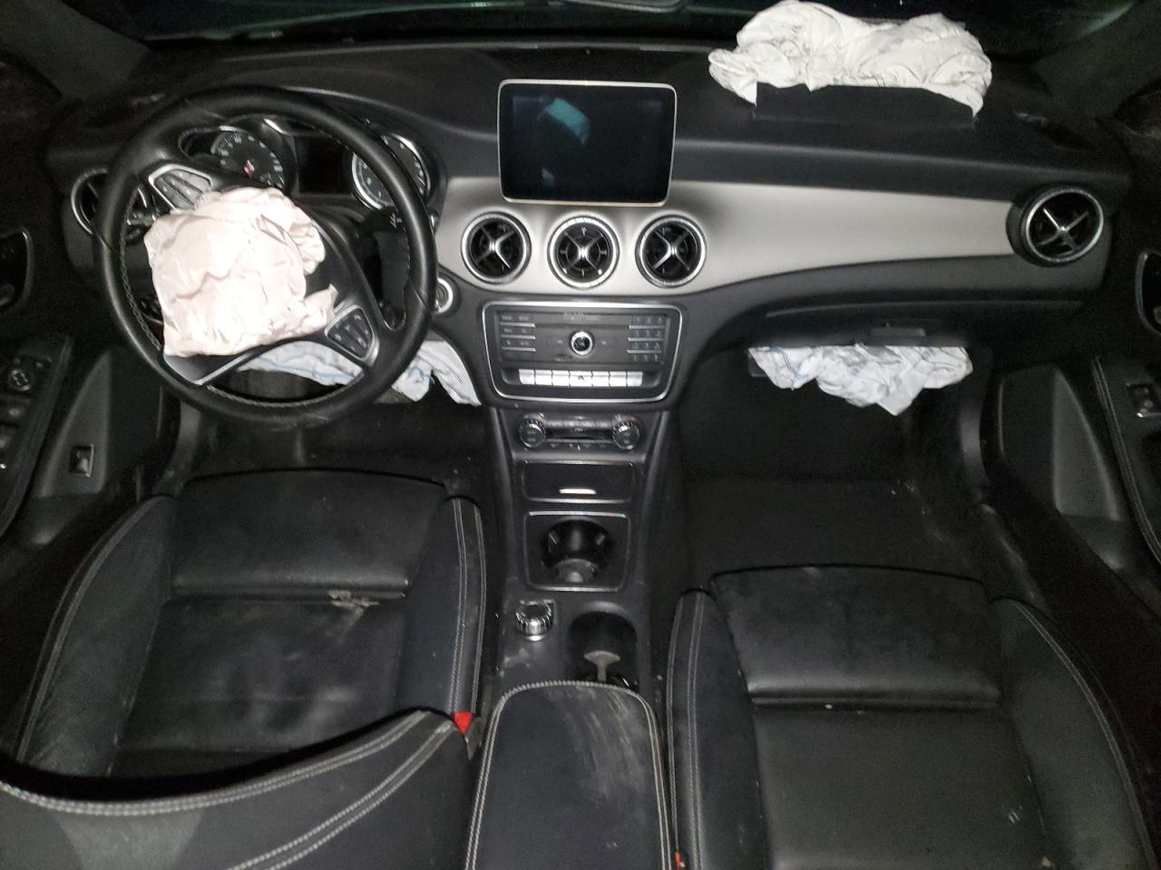 2018 Mercedes-Benz CLA-klasse - Image 8