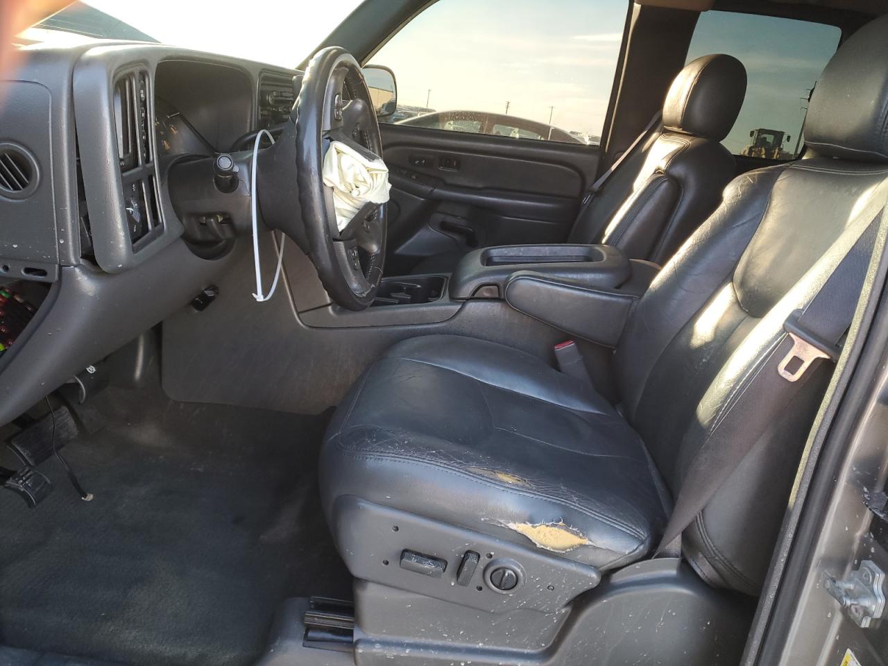 2006 GMC Sierra - Image 7
