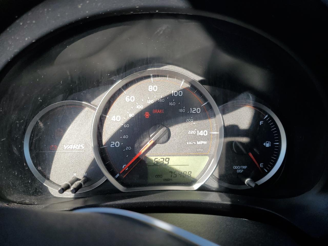 2014 Toyota Yaris - Image 9