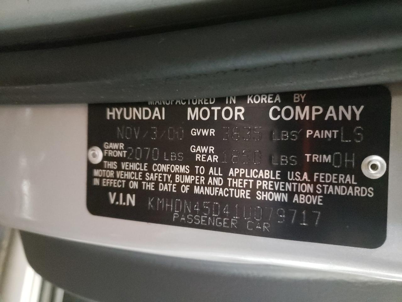 2001 Hyundai Elantra - Image 12