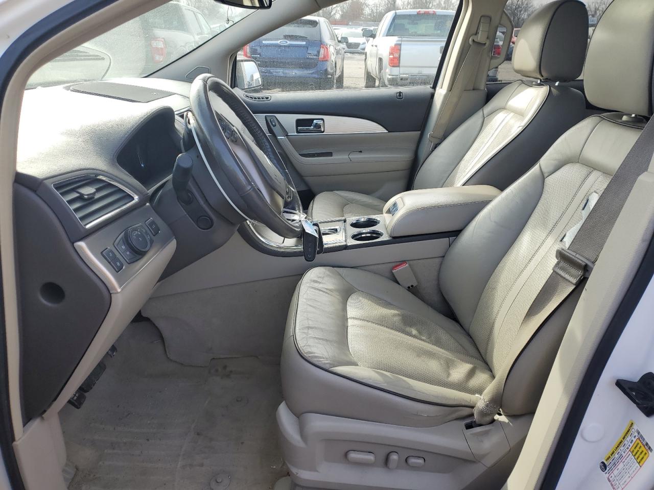 2013 Lincoln MKX - Image 7