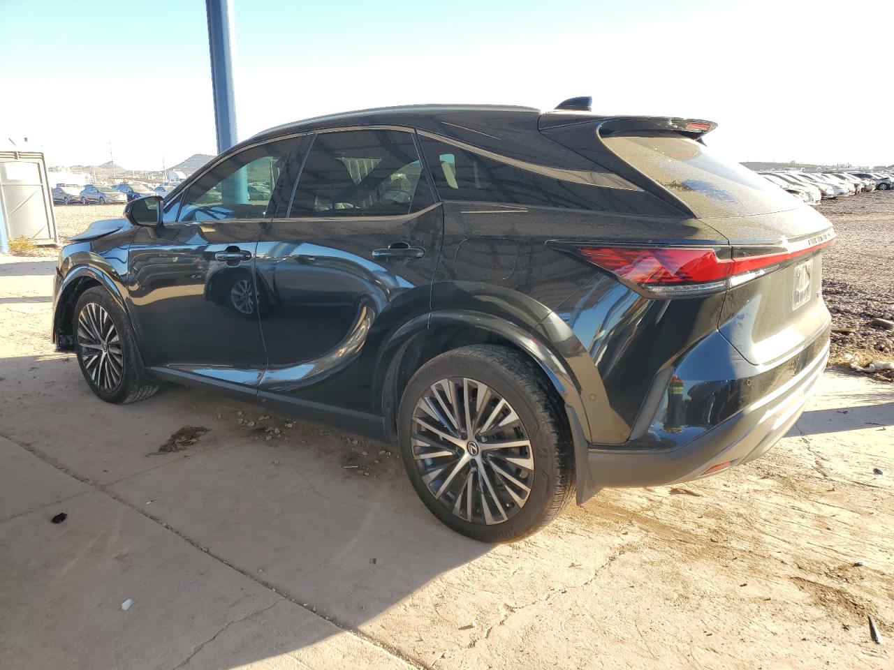 2024 Lexus RX - Image 2