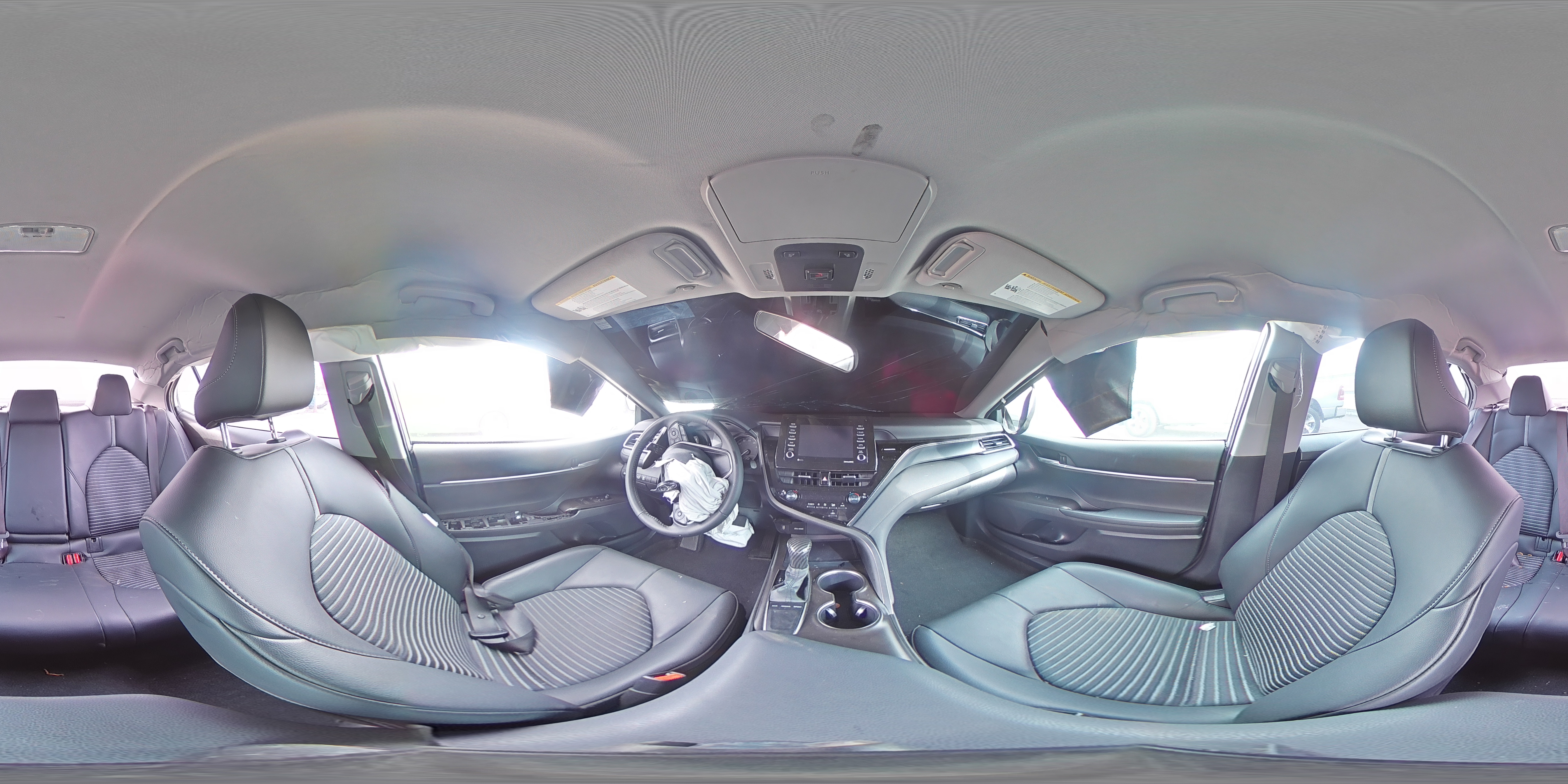 2023 Toyota Camry - Image 13