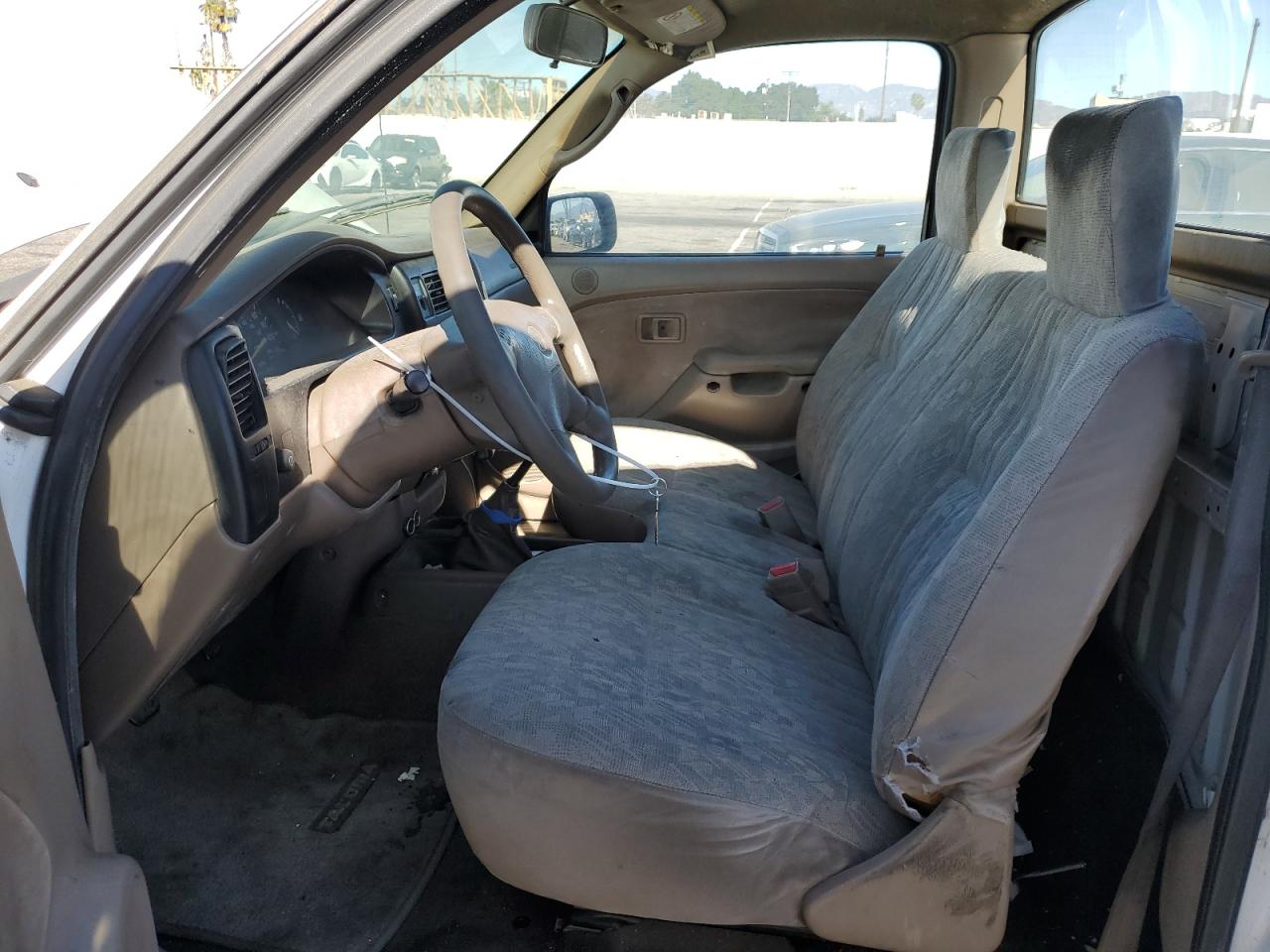 2001 Toyota Tacoma - Image 7