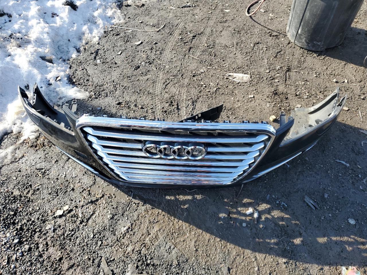 2013 Audi A8 - Image 12
