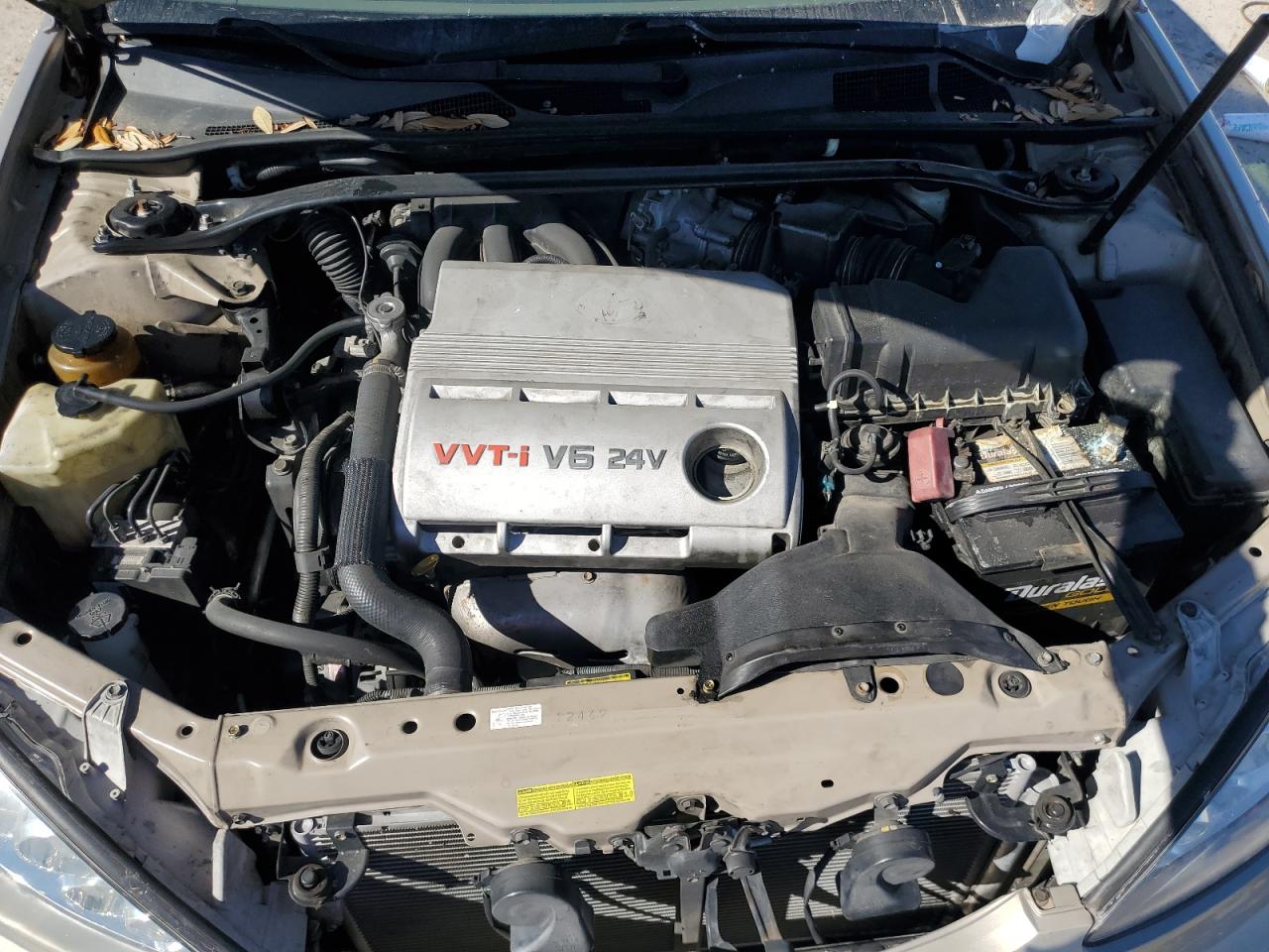 2006 Toyota Camry - Image 11