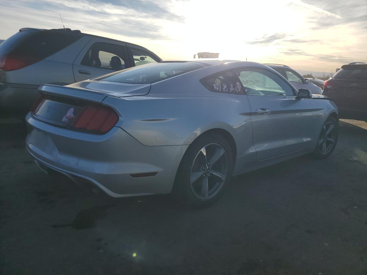 2016 Ford Mustang - Image 3