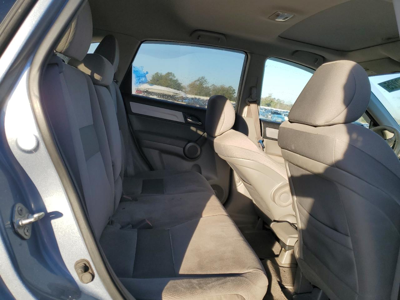 2011 Honda CR-V - Image 11