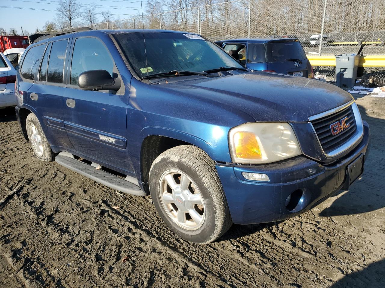2003 GMC Envoy - Image 4