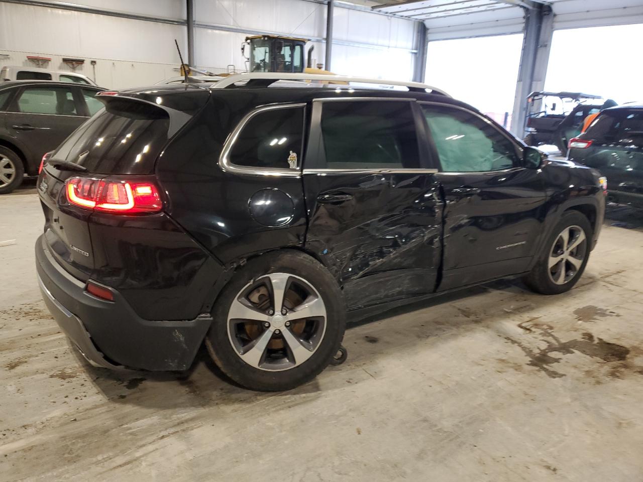 2020 Jeep Grand Cherokee - Image 3