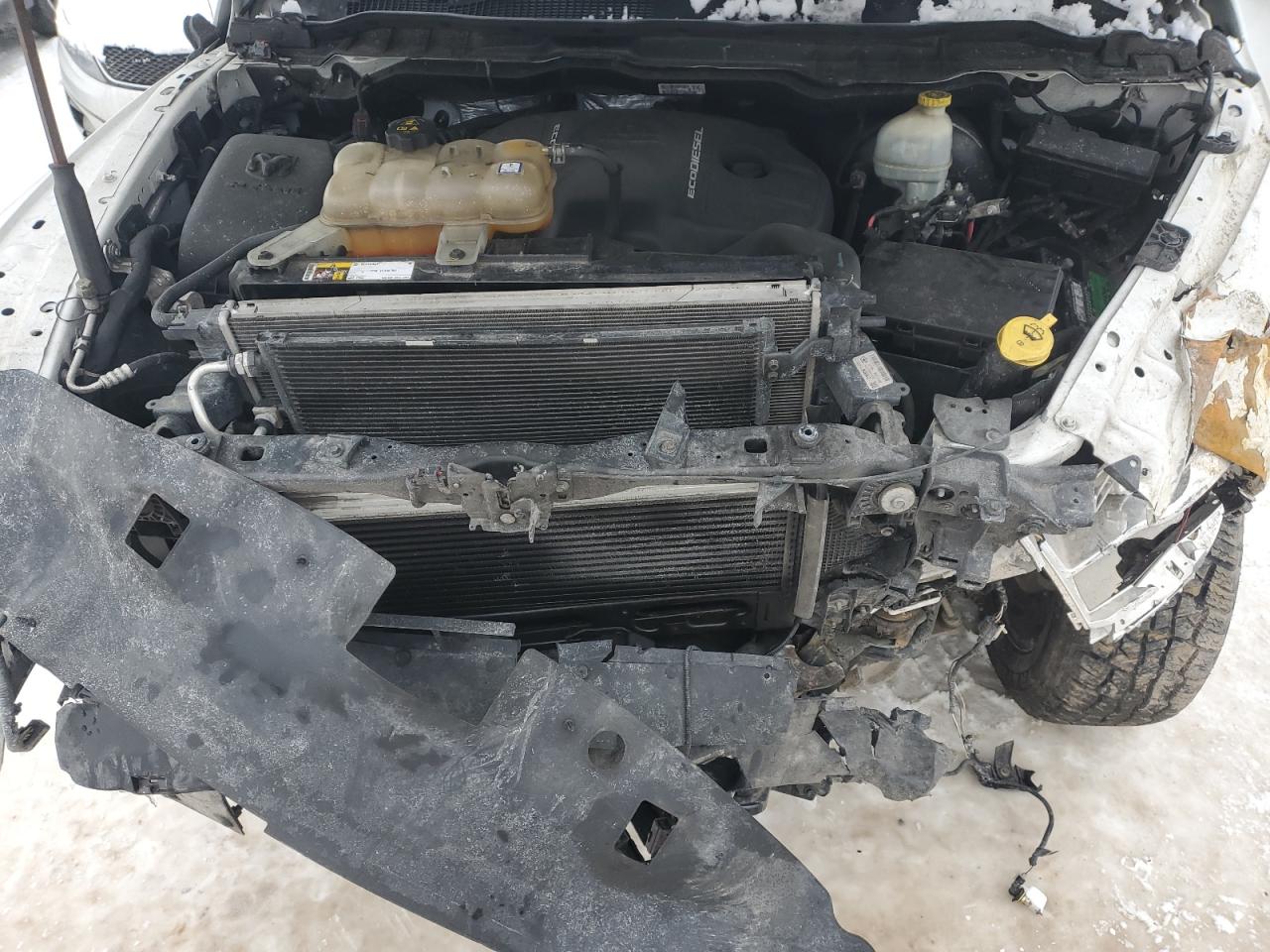 2015 RAM 1500 - Image 11