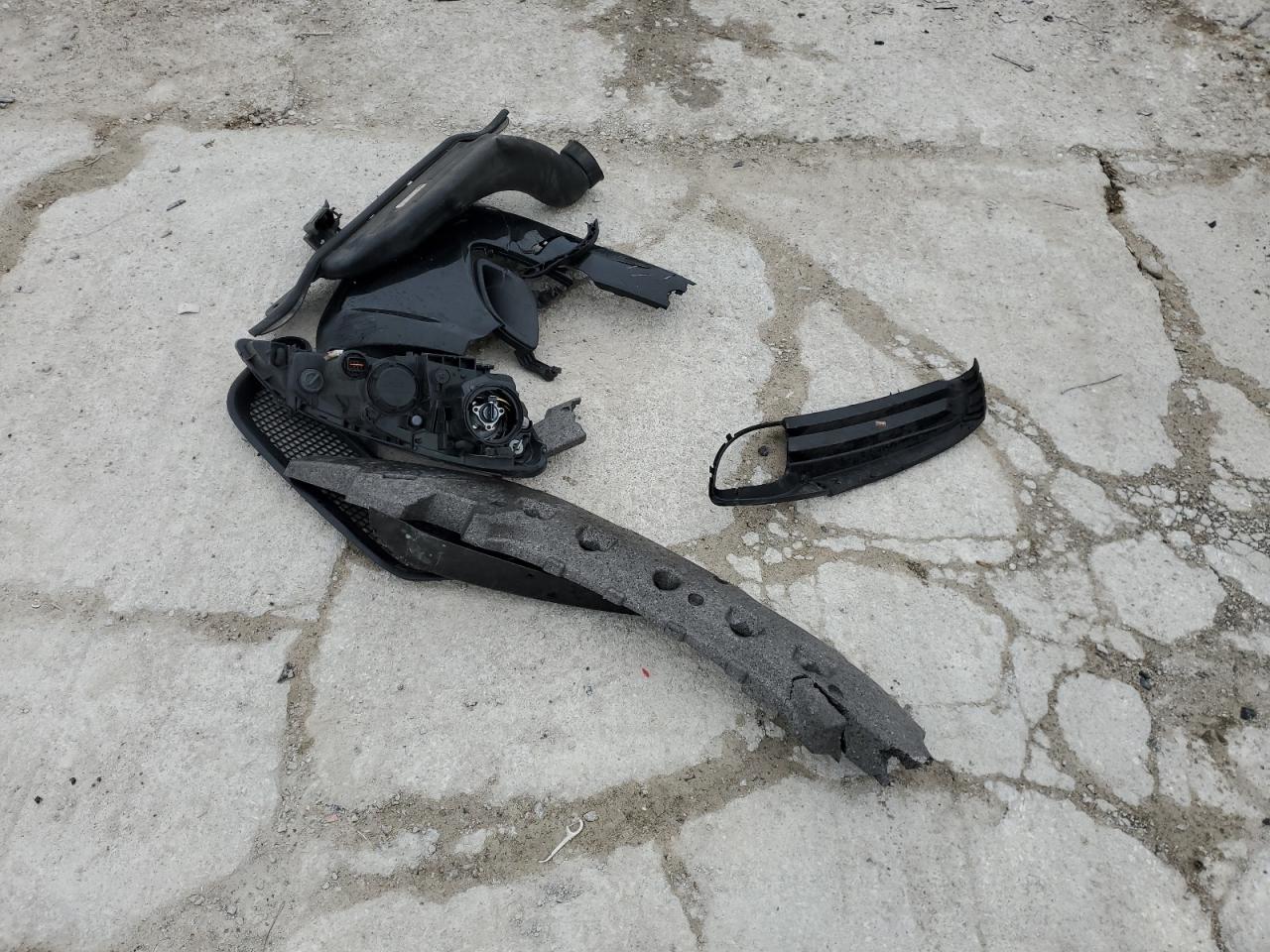 2011 Hyundai Genesis Coupe 2.0T VIN: KMHHT6KD3BU058012 Lot: 42325955