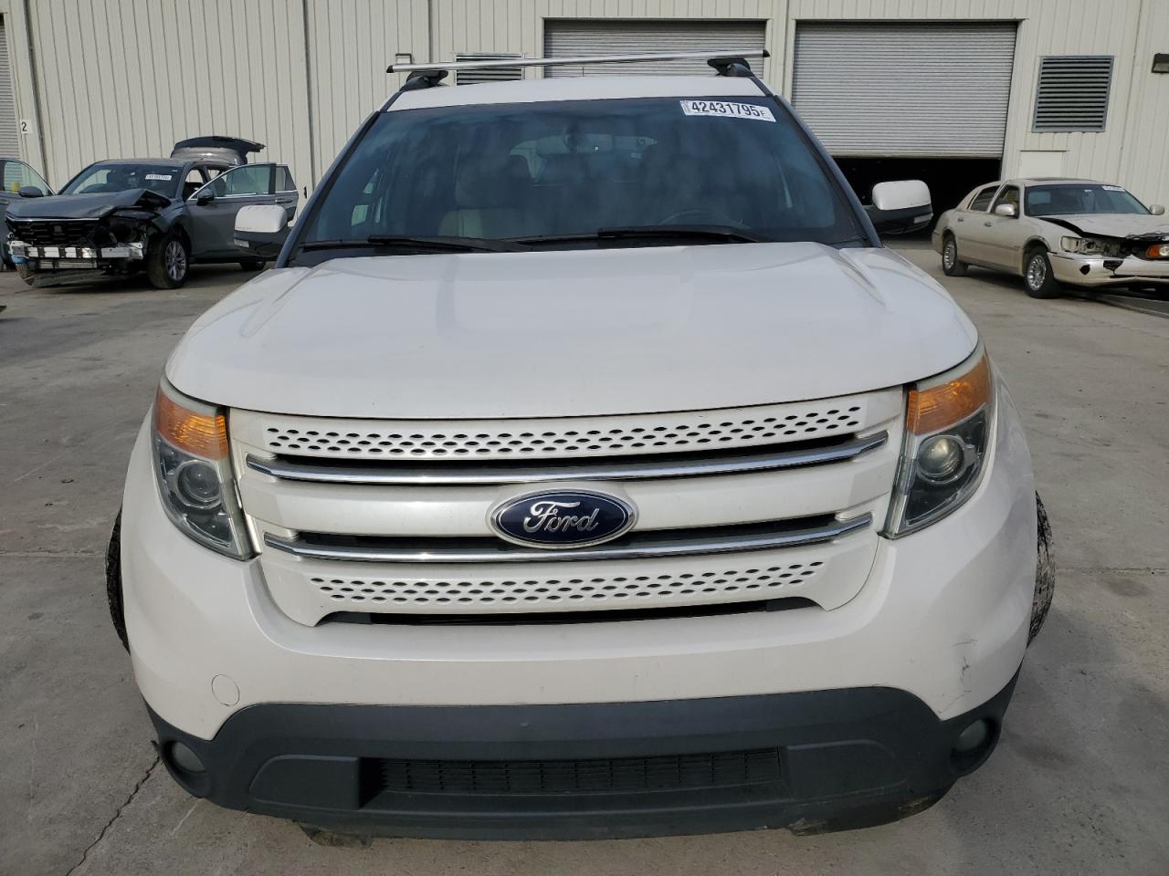 2015 Ford Explorer - Image 5