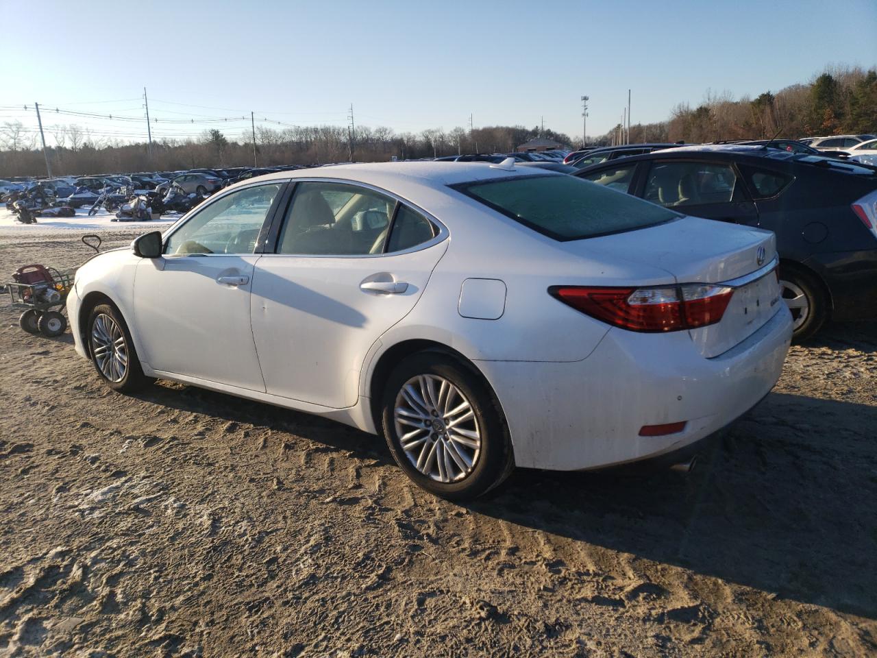 VIN JTHBK1GG5D2036545 2013 LEXUS ES350 no.2