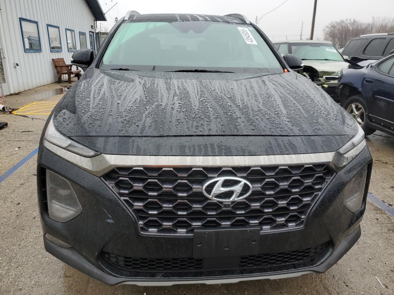 2019 Hyundai Santa Fe - Image 5