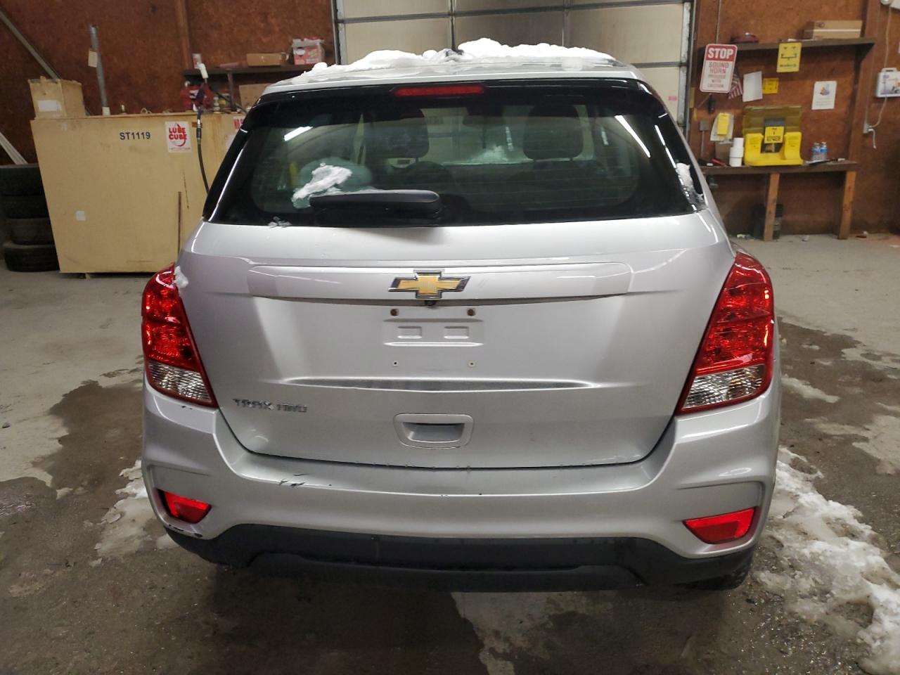 VIN KL7CJNSB1HB083716 2017 CHEVROLET TRAX no.6