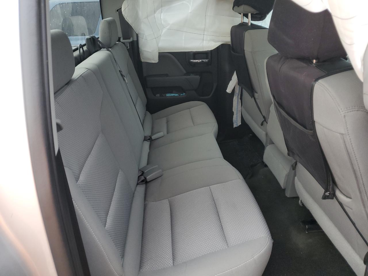 2017 Chevrolet Silverado - Image 10