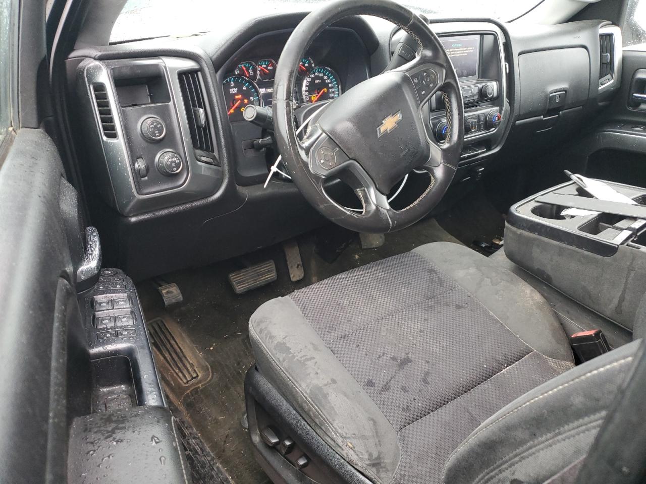 2015 Chevrolet Silverado - Image 8
