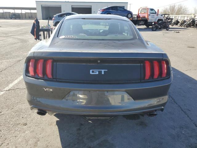 Coupet FORD MUSTANG 2017 Szary