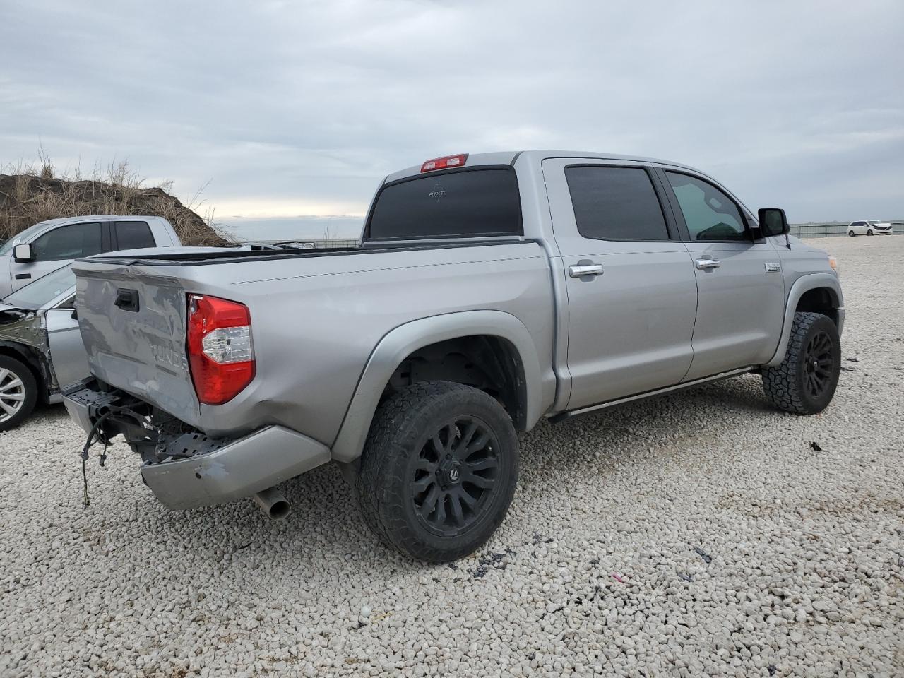 2017 Toyota Tundra - Image 3