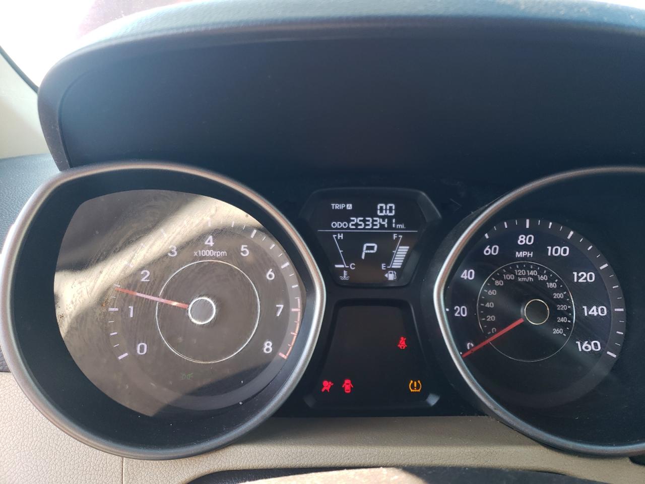 2013 Hyundai Elantra - Image 9