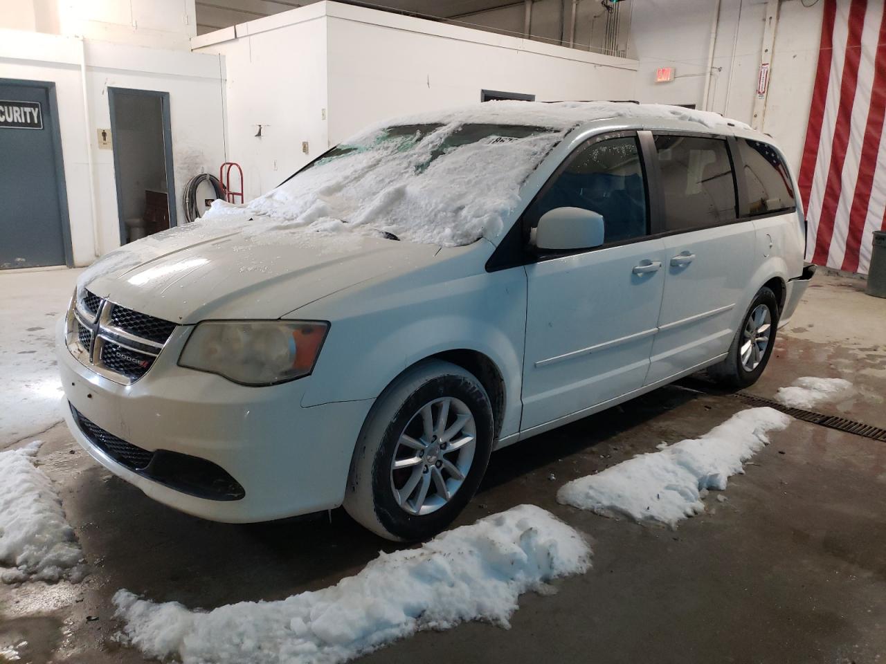 VIN 2C4RDGCG2DR770516 2013 DODGE CARAVAN no.1