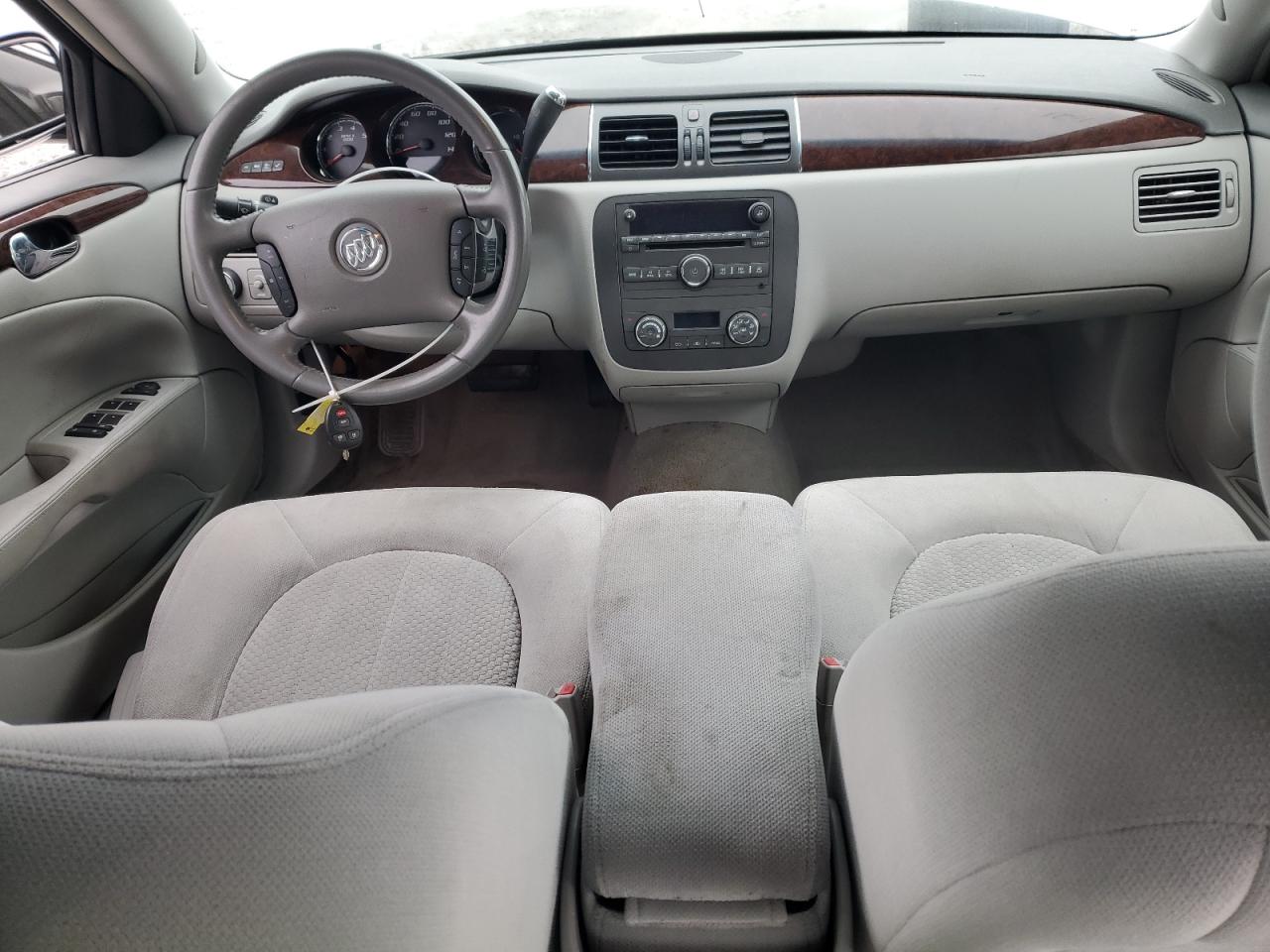 2011 Buick Lucerne - Image 8