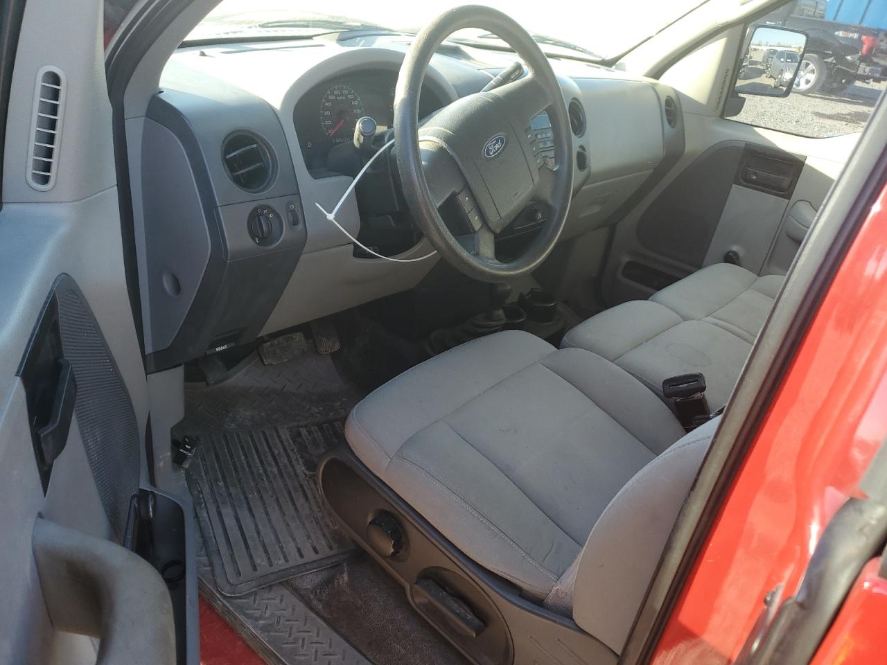 2006 Ford F-150 - Image 8
