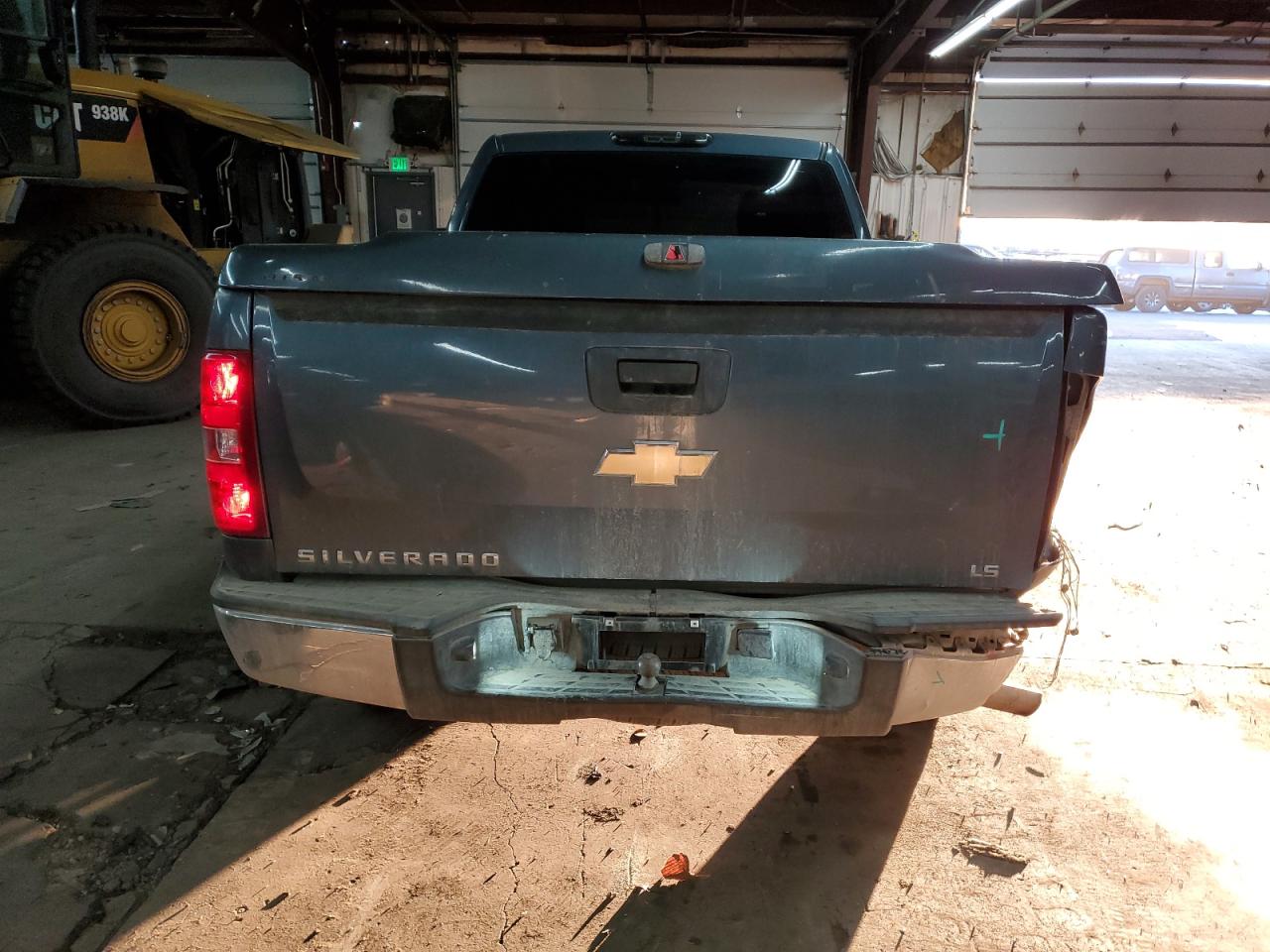 2011 Chevrolet Silverado - Image 6